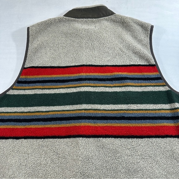 Pendleton striped Sherpa vest winter zip up tan red green - Picture 4 of 9